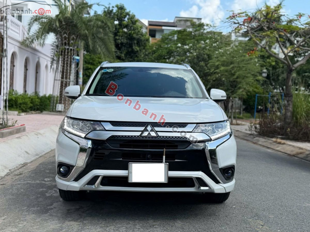Bán ô tô Mitsubishi Outlander 2.0 CVT - 2023 - xe cũ