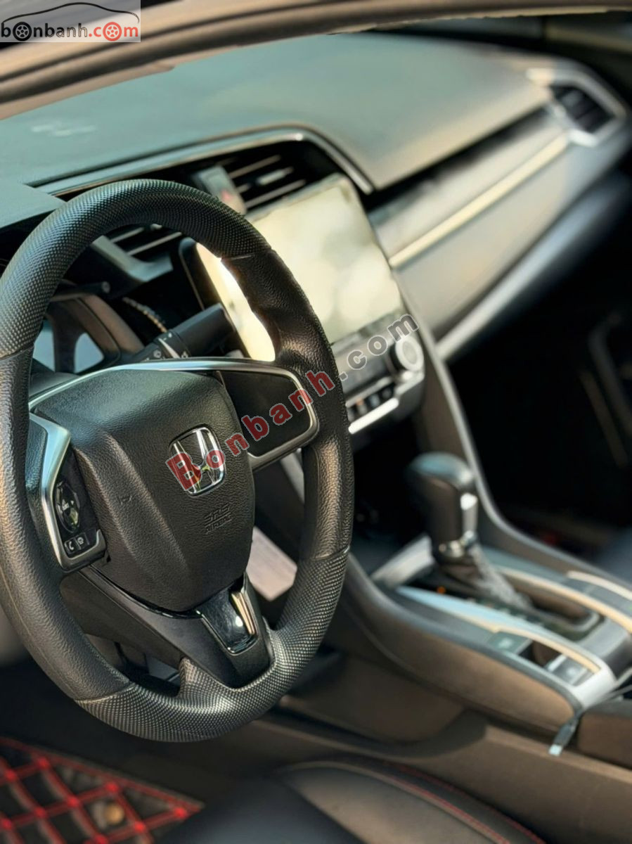 Bán ô tô Honda Civic E 1.8 AT - 2019 - xe cũ