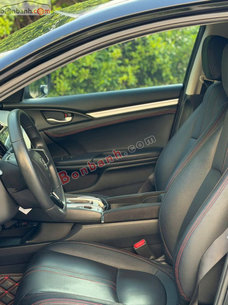 Bán ô tô Honda Civic E 1.8 AT - 2019 - xe cũ