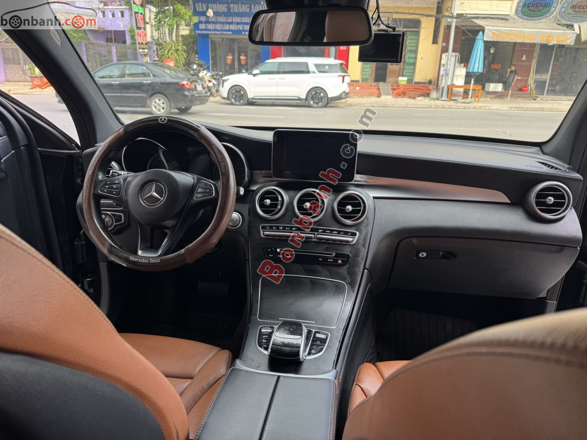 Bán ô tô Mercedes Benz GLC 300 4Matic - 2018 - xe cũ