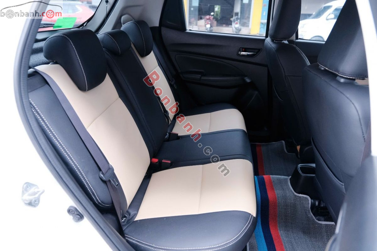 Bán ô tô Suzuki Swift GLX 1.2 AT - 2018 - xe cũ