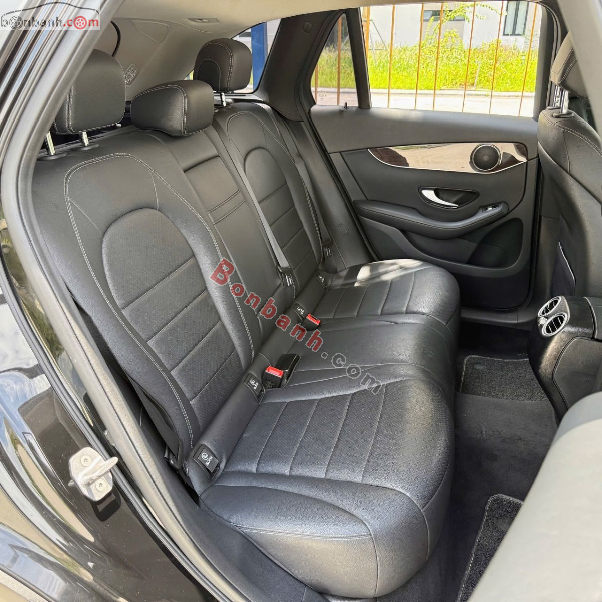 Bán ô tô Mercedes Benz GLC 200 - 2020 - xe cũ