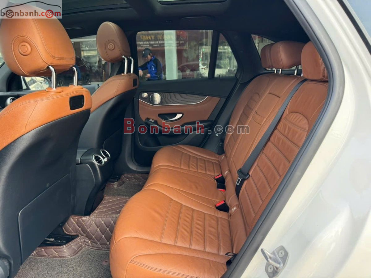 Bán ô tô Mercedes Benz GLC 300 4Matic - 2018 - xe cũ