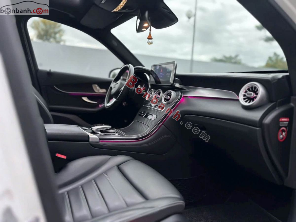 Bán ô tô Mercedes Benz GLC 300 4Matic - 2018 - xe cũ
