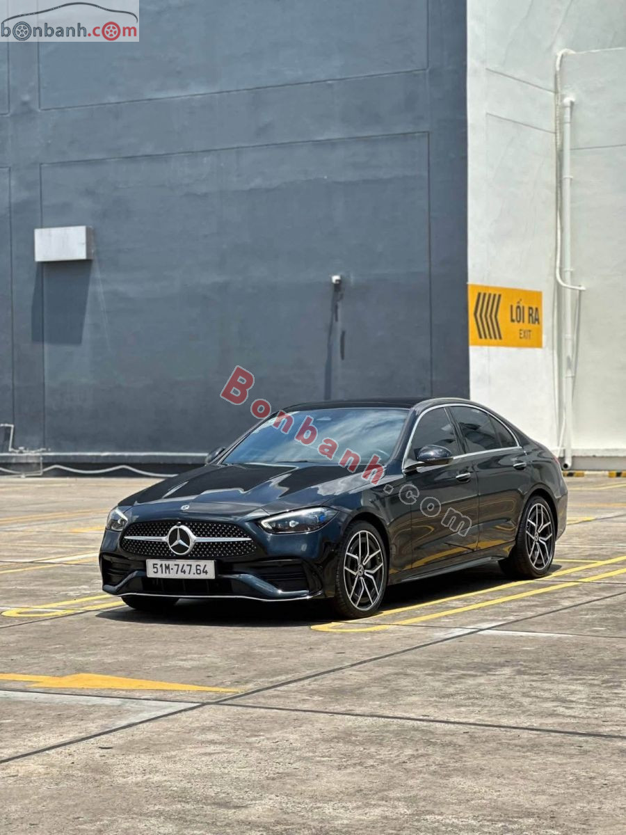 Bán ô tô Mercedes Benz C class C300 AMG - 2021 - xe cũ
