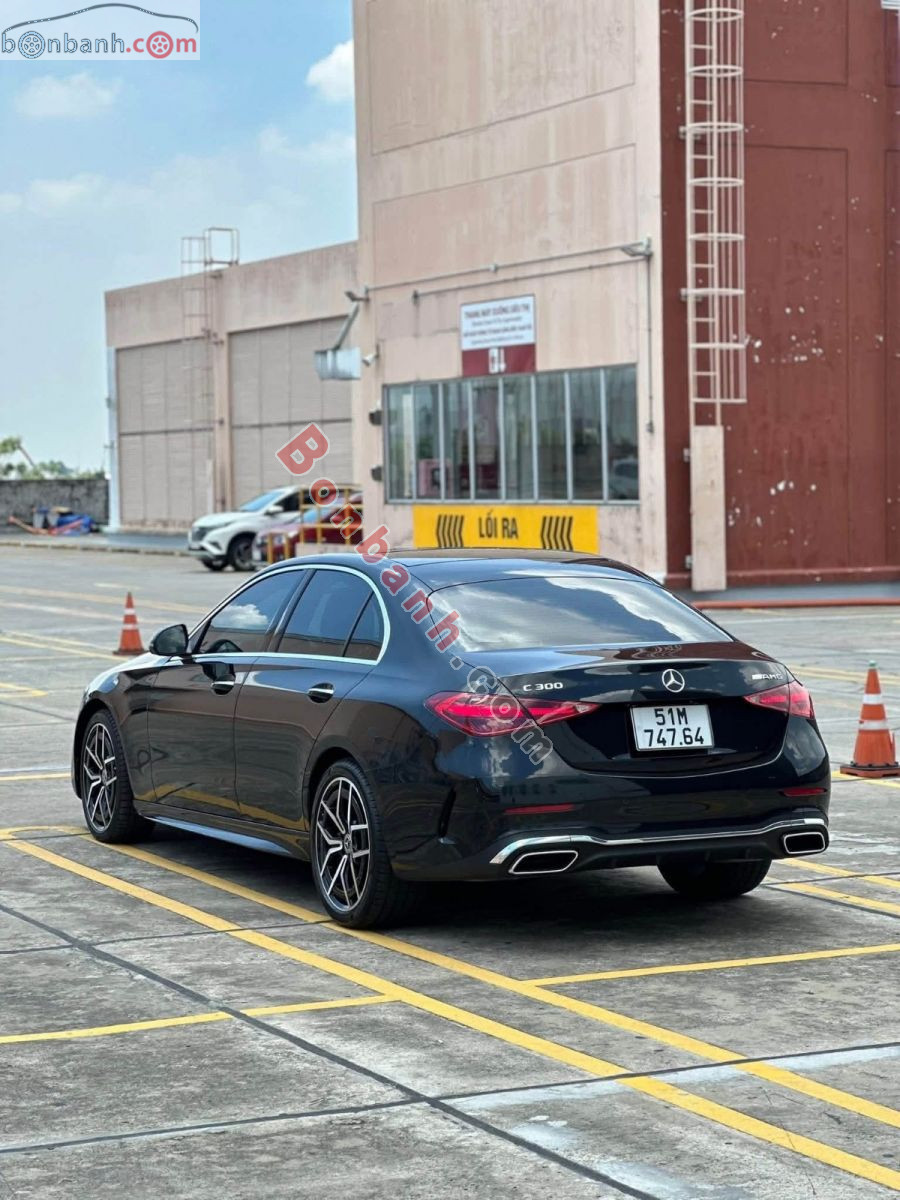 Bán ô tô Mercedes Benz C class C300 AMG - 2021 - xe cũ