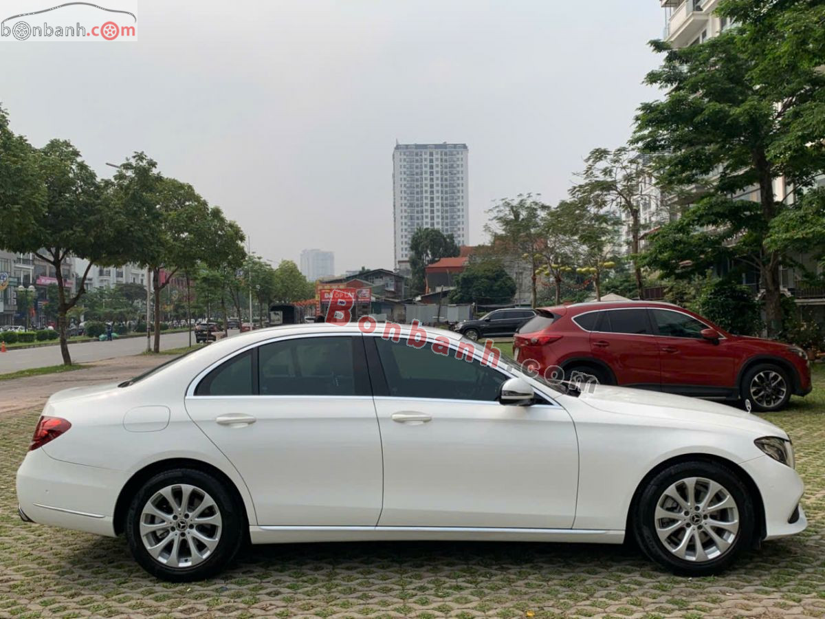 Bán ô tô Mercedes Benz E class E200 - 2017 - xe cũ