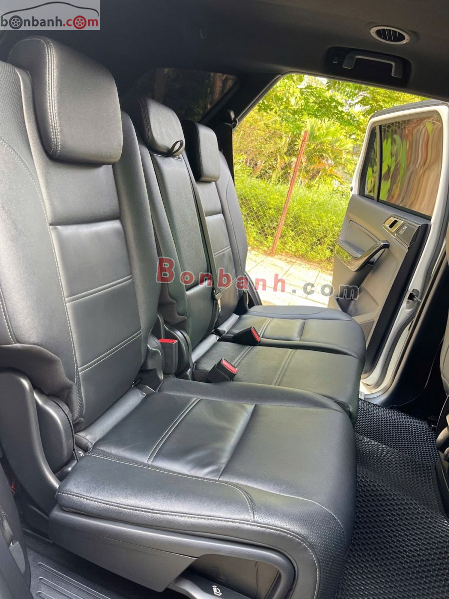 Bán ô tô Ford Everest Titanium 2.0L 4x2 AT - 2022 - xe cũ