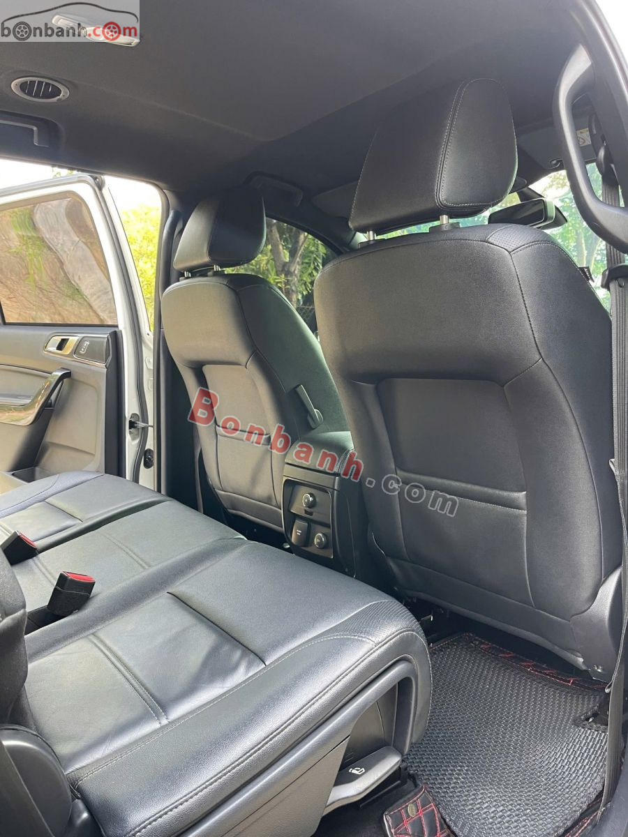 Bán ô tô Ford Everest Titanium 2.0L 4x2 AT - 2022 - xe cũ