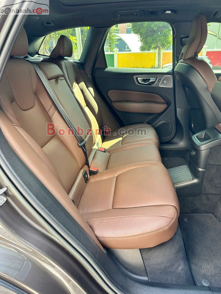 Bán ô tô Volvo XC60 Recharge T8 AWD - 2022 - xe cũ