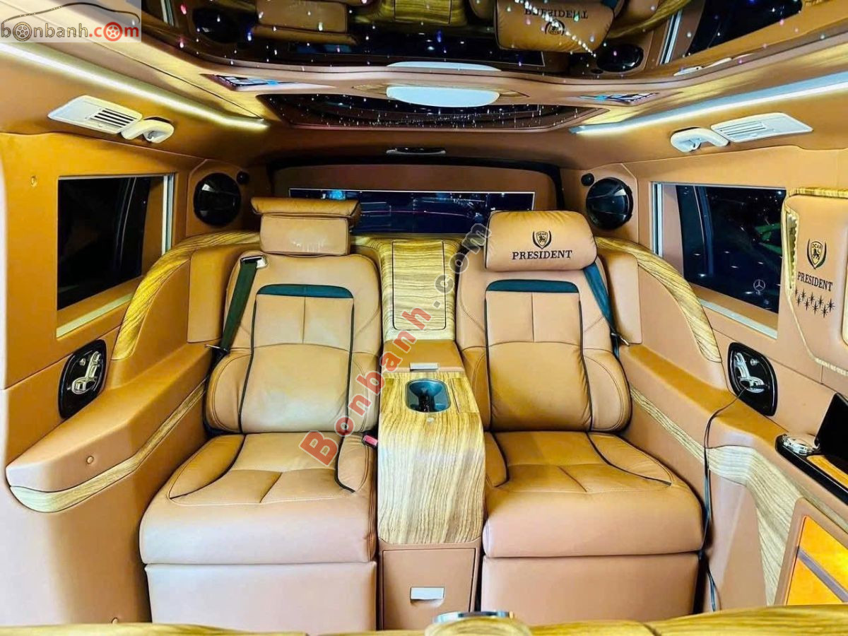 Bán ô tô Mercedes Benz V class V250 Luxury - 2020 - xe cũ