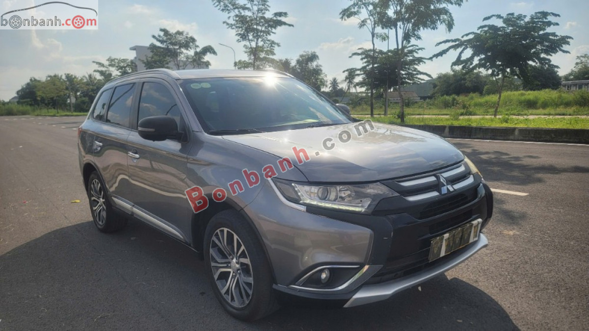 Bán ô tô Mitsubishi Outlander 2.0 CVT - 2019 - xe cũ