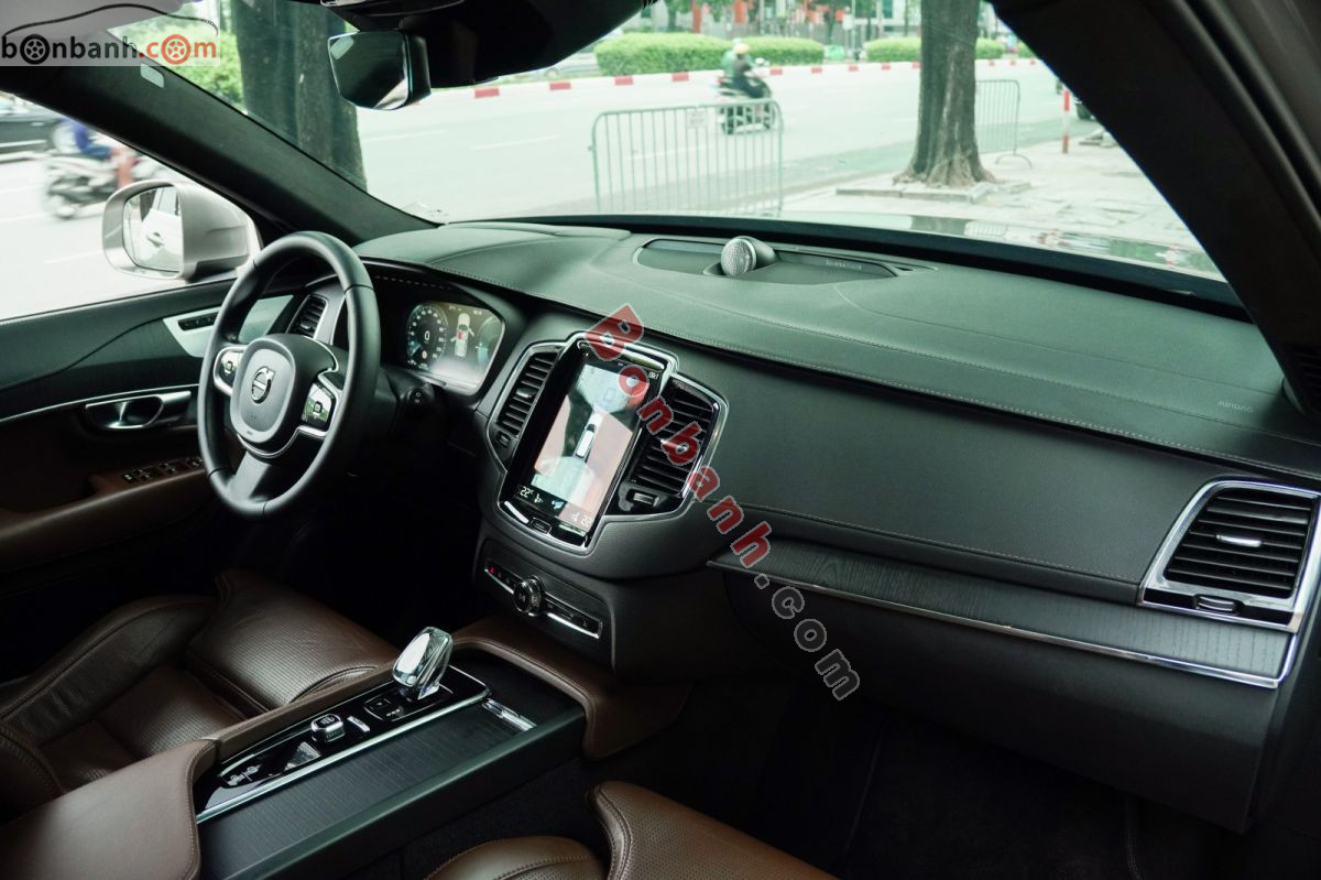 Bán ô tô Volvo XC90 Recharge T8 AWD - 2022 - xe cũ