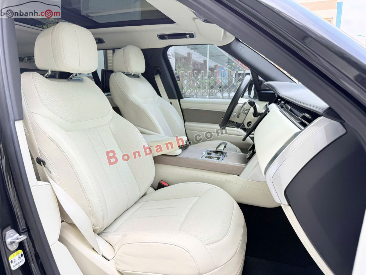 Bán ô tô LandRover Range Rover First Edition SWB 3.0 I6 P400 - 2023 - xe cũ
