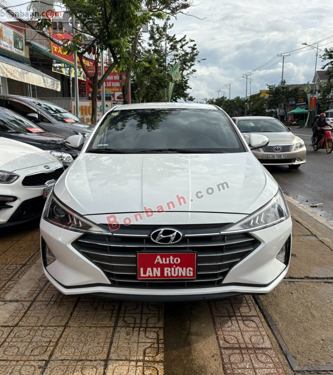 Bán ô tô Hyundai Elantra 1.6 MT - 2019 - xe cũ