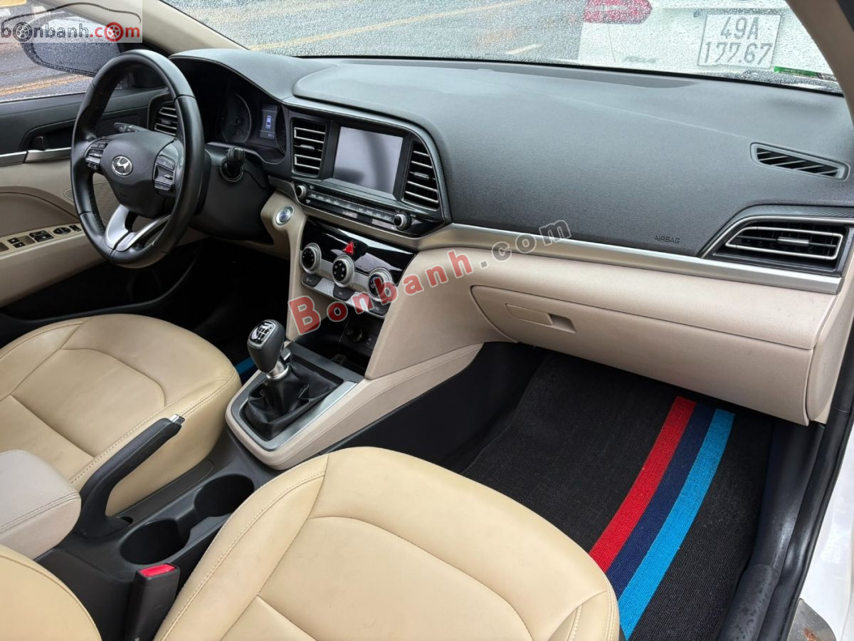 Bán ô tô Hyundai Elantra 1.6 MT - 2019 - xe cũ