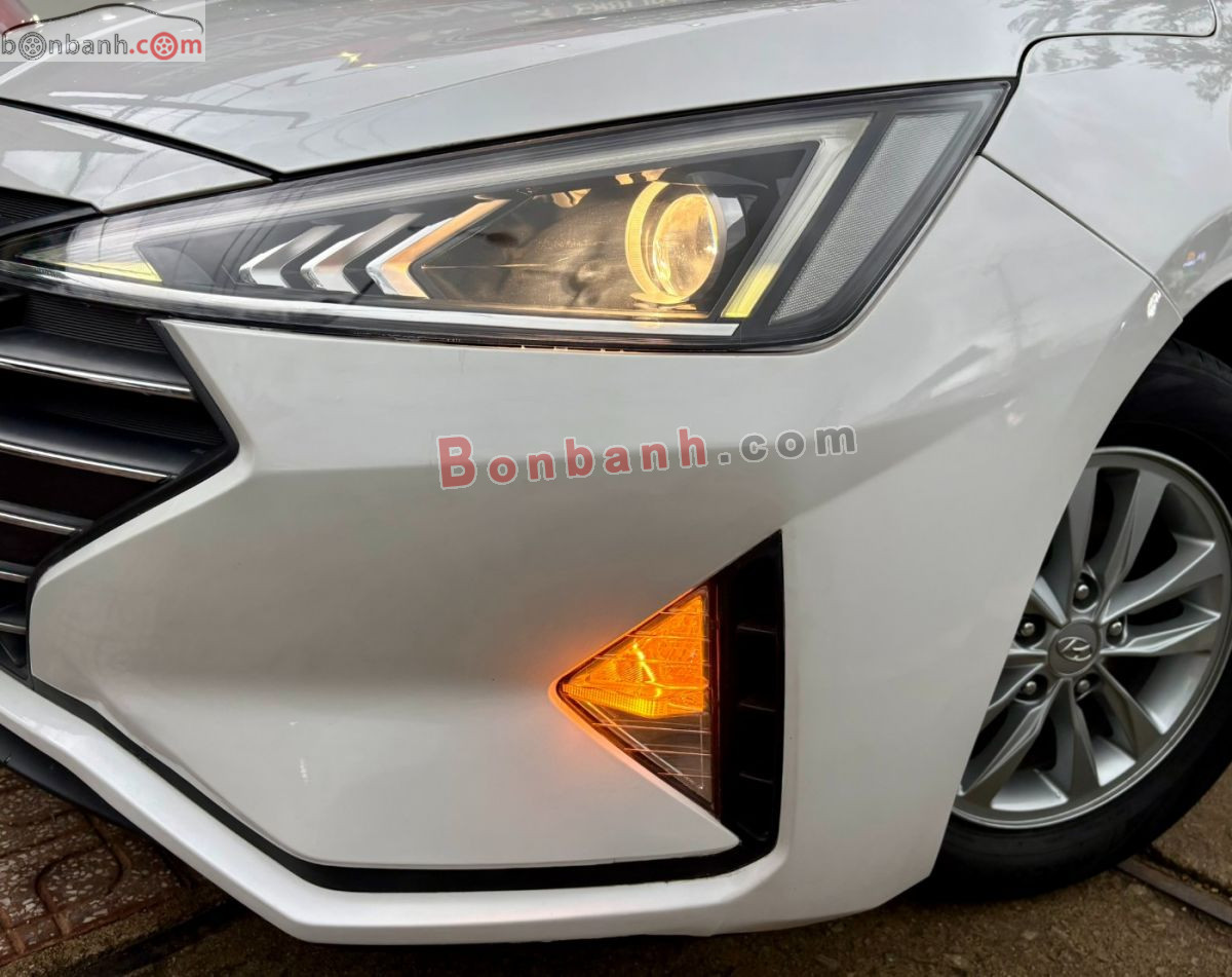 Bán ô tô Hyundai Elantra 1.6 MT - 2019 - xe cũ