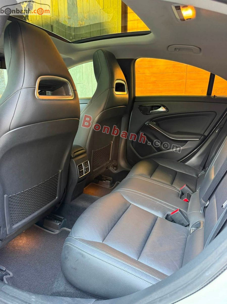 Bán ô tô Mercedes Benz CLA class CLA 250 4Matic - 2019 - xe cũ