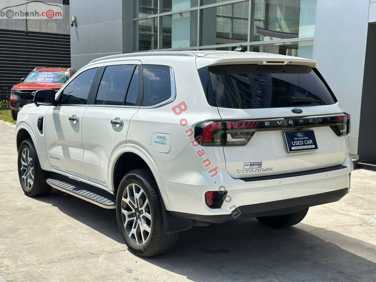 Bán ô tô Ford Everest Titanium Plus 2.0L 4x4 AT - 2025 - xe cũ