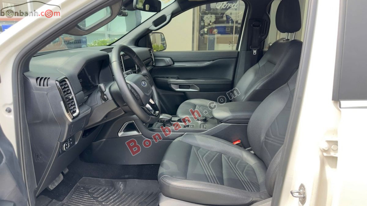 Bán ô tô Ford Everest Titanium Plus 2.0L 4x4 AT - 2025 - xe cũ