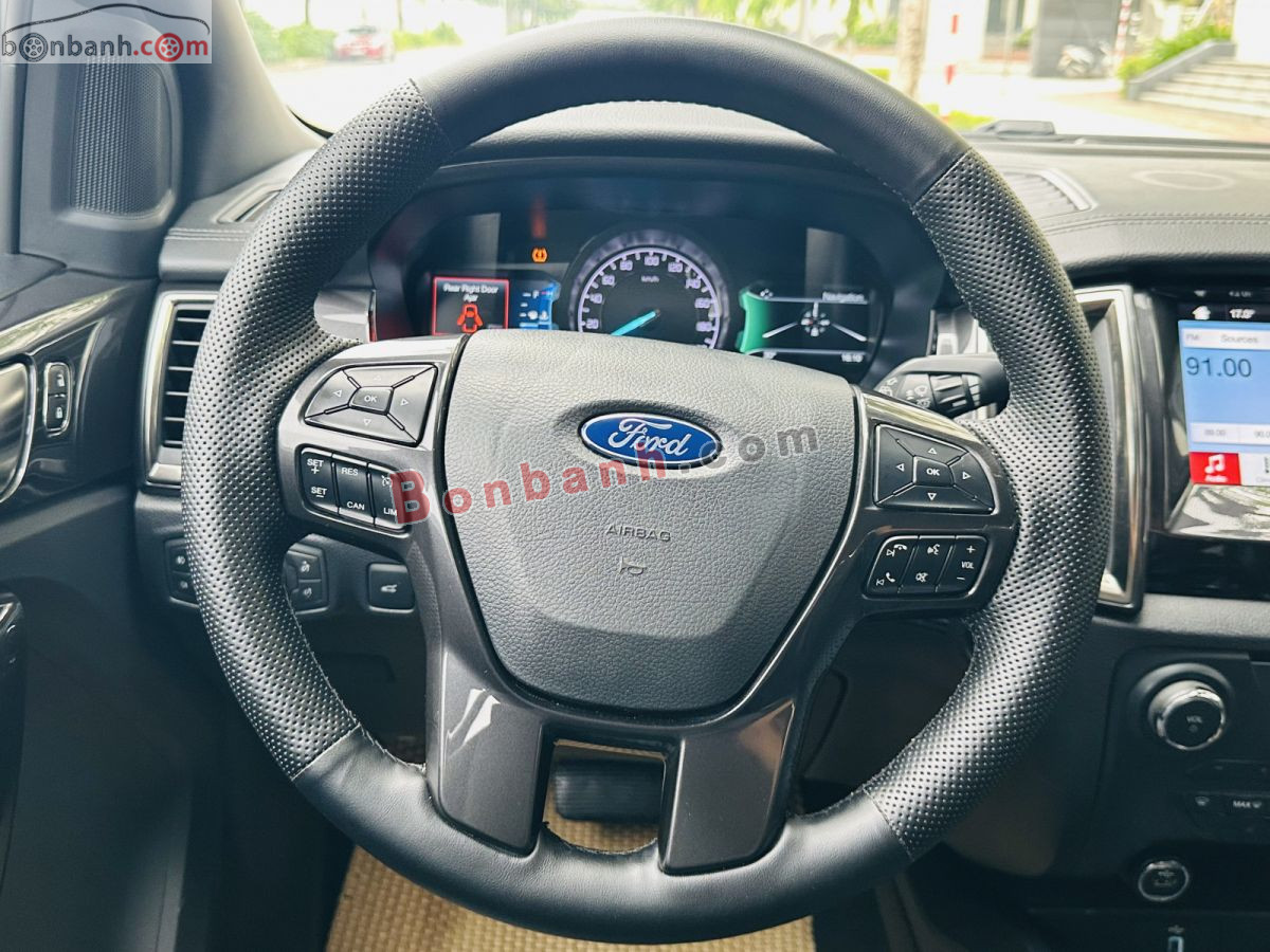 Bán ô tô Ford Everest Titanium 2.0L 4x2 AT - 2019 - xe cũ