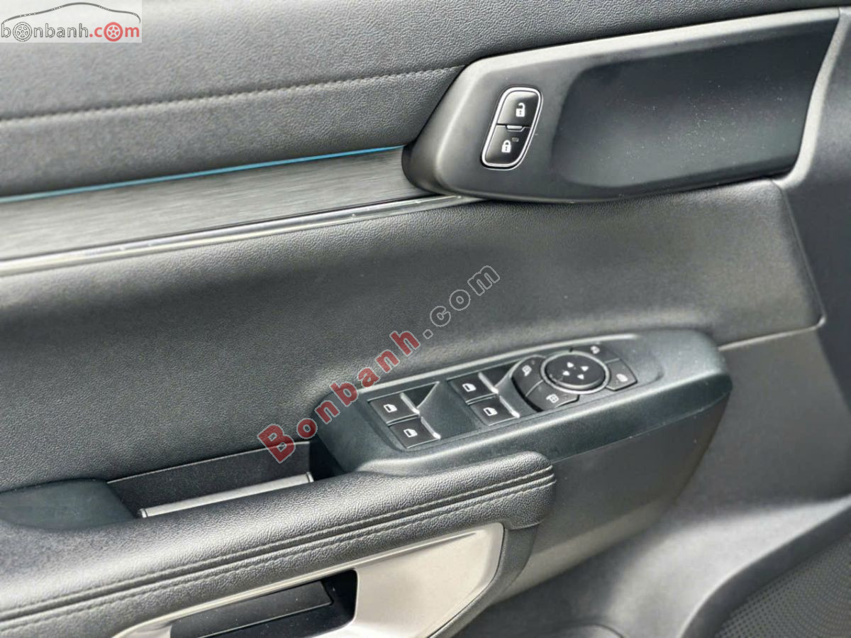 Bán ô tô Ford Everest Titanium 2.0L 4x2 AT - 2023 - xe cũ