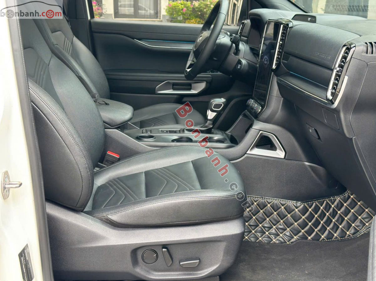 Bán ô tô Ford Everest Titanium 2.0L 4x2 AT - 2023 - xe cũ