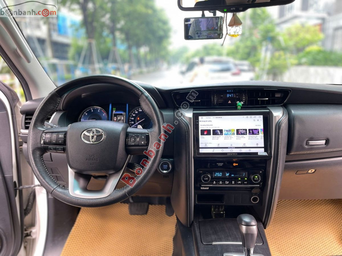 Bán ô tô Toyota Fortuner 2.4G 4x2 AT - 2021 - xe cũ