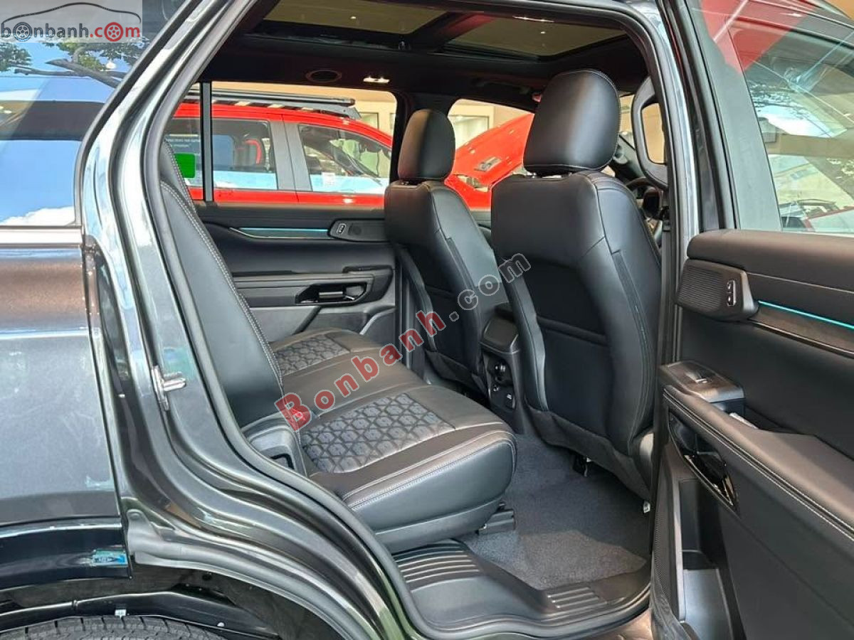 Bán ô tô Ford Everest Platinum 2.0L 4x4 AT - 2026 - xe mới