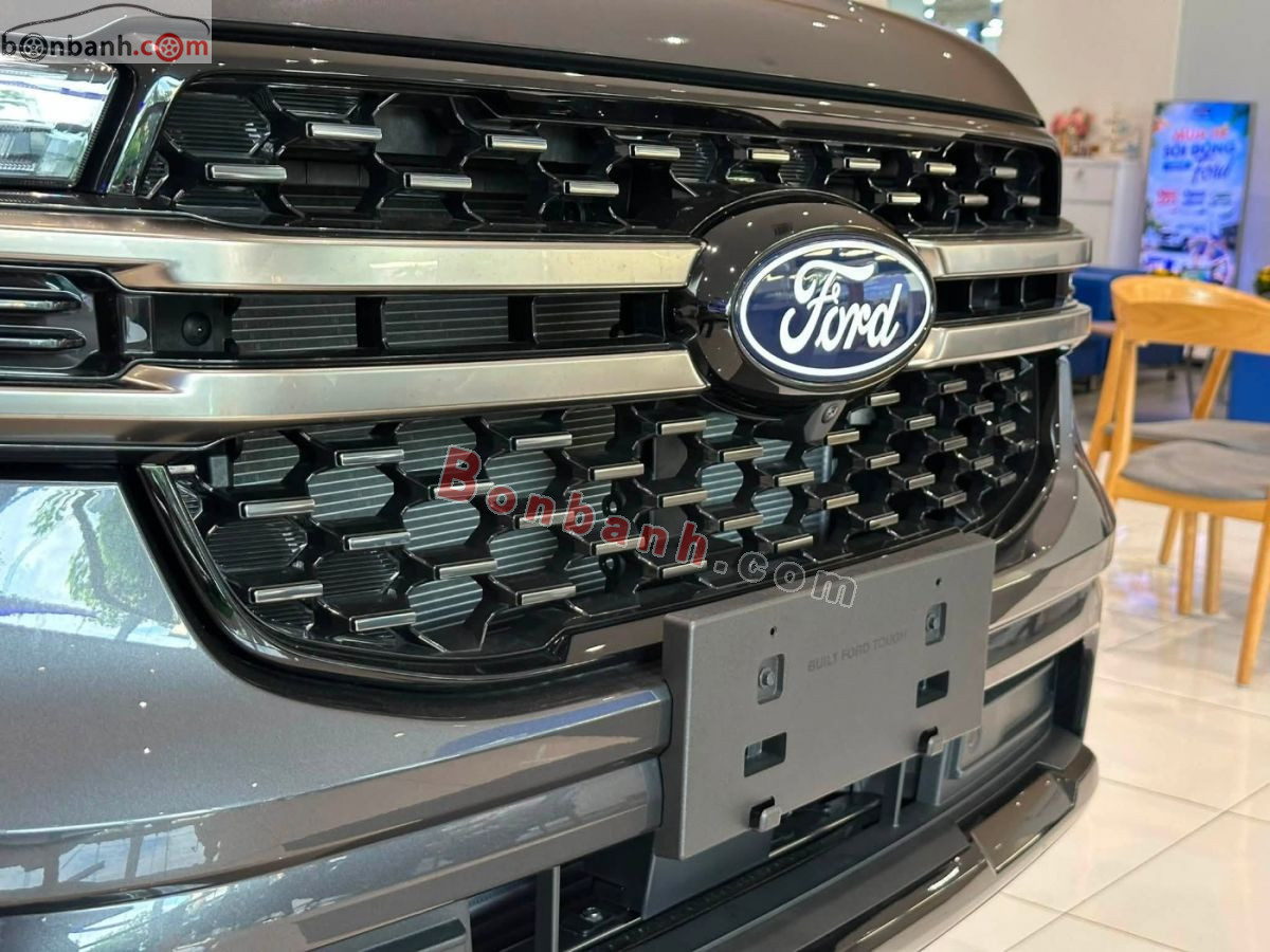 Bán ô tô Ford Everest Platinum 2.0L 4x4 AT - 2026 - xe mới