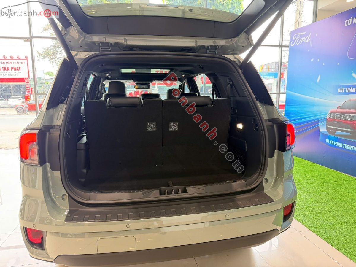 Bán ô tô Ford Everest Platinum 2.0L 4x4 AT - 2026 - xe mới
