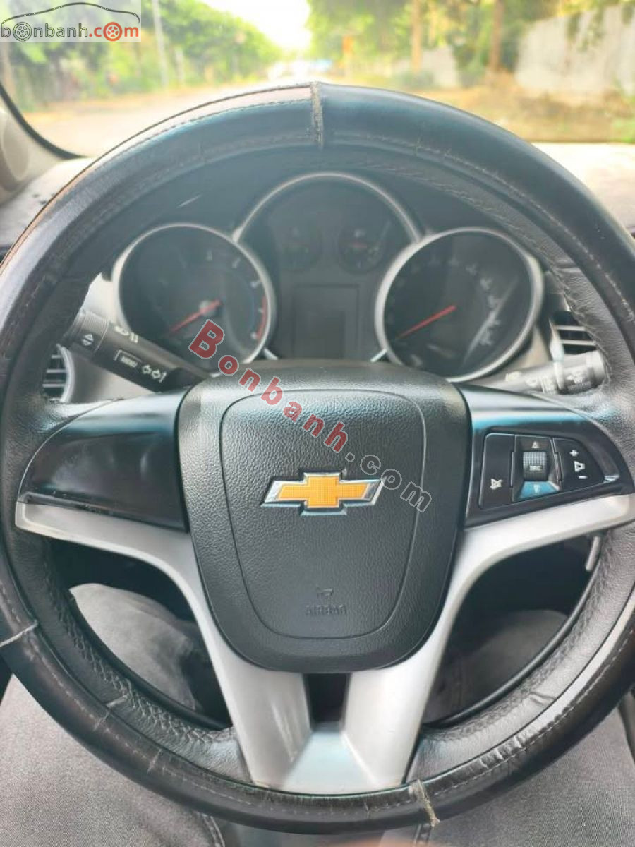 Bán ô tô Chevrolet Cruze LT 1.6L - 2017 - xe cũ
