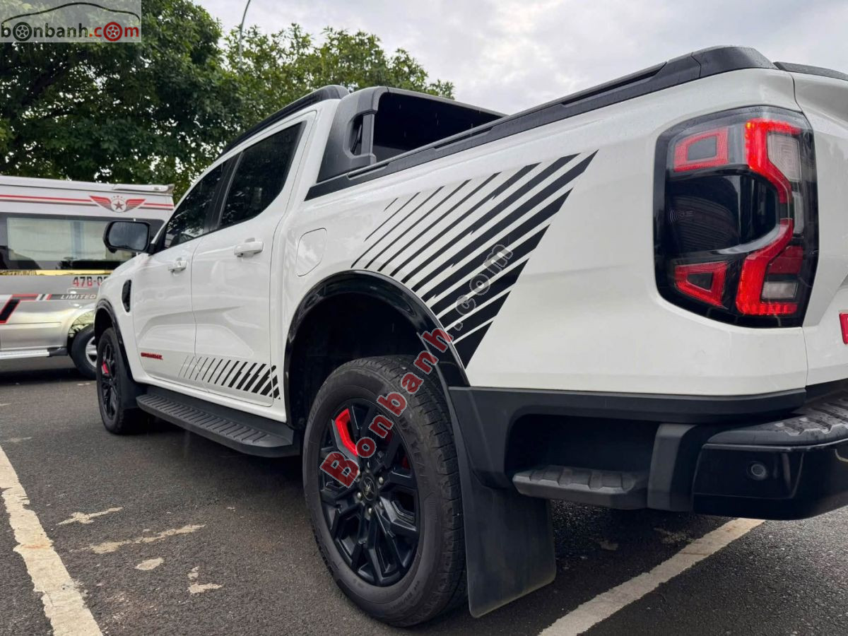 Bán ô tô Ford Ranger Stormtrak 2.0L 4x4 AT - 2024 - xe cũ