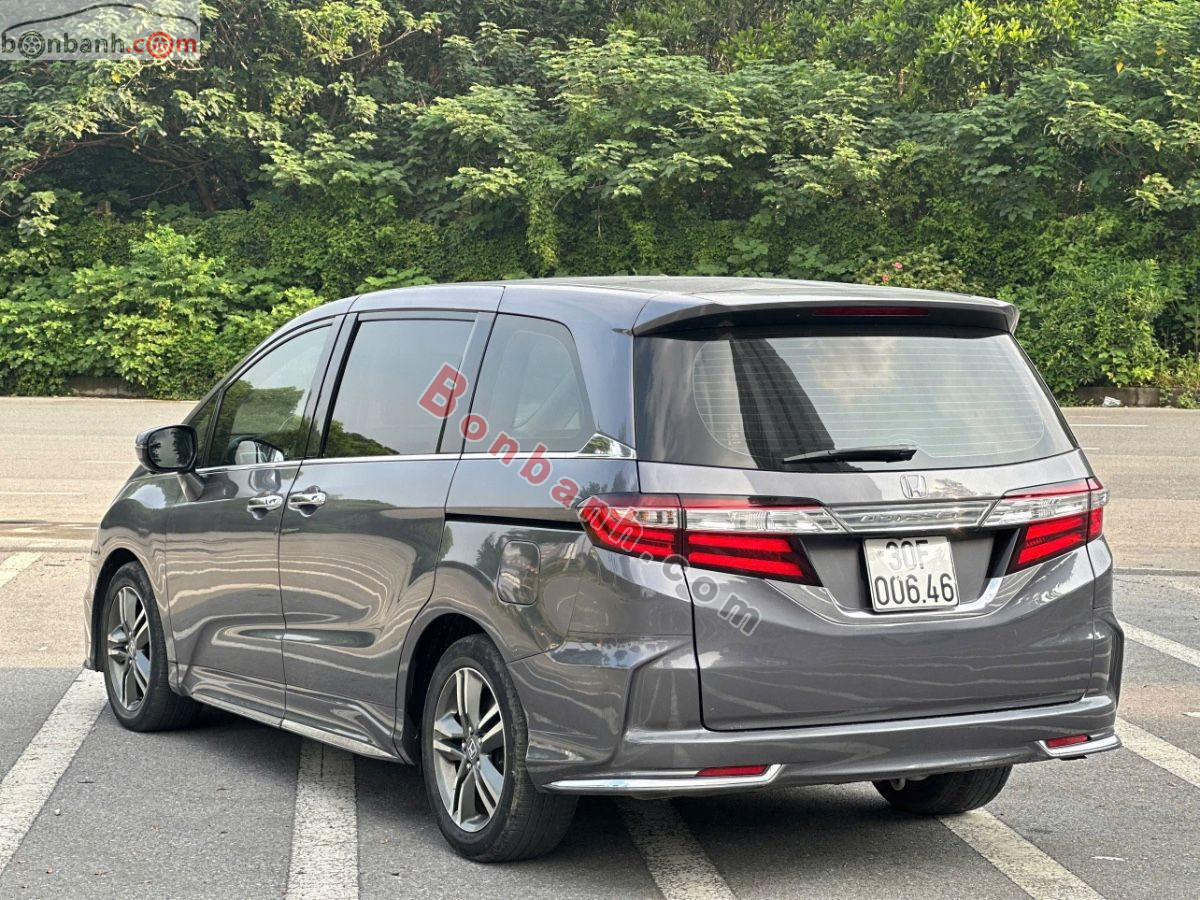 Bán ô tô Honda Odyssey 2.4 AT - 2017 - xe cũ