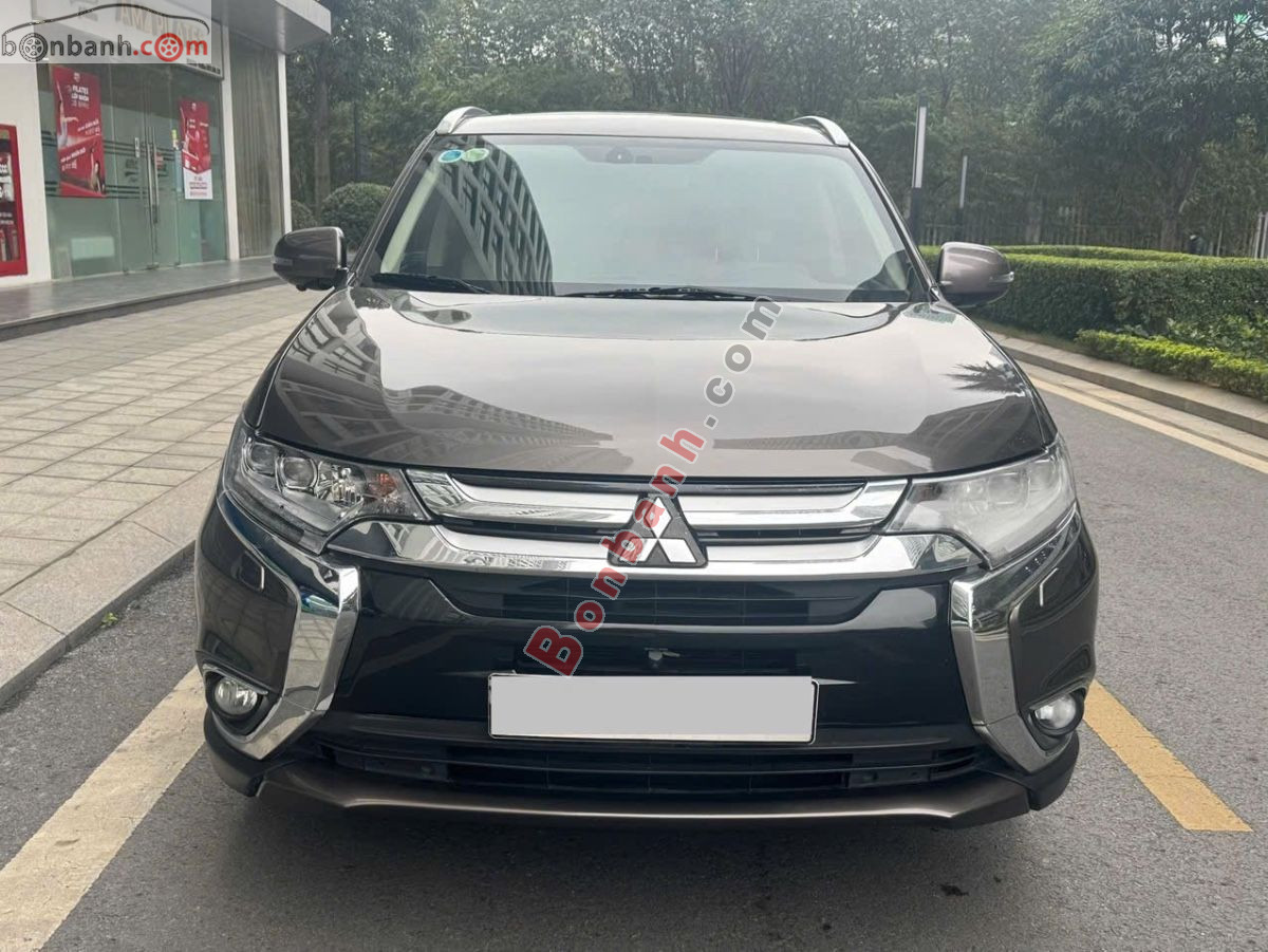 Bán ô tô Mitsubishi Outlander 2.0 CVT Premium - 2018 - xe cũ