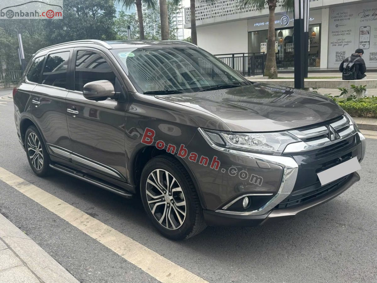 Bán ô tô Mitsubishi Outlander 2.0 CVT Premium - 2018 - xe cũ