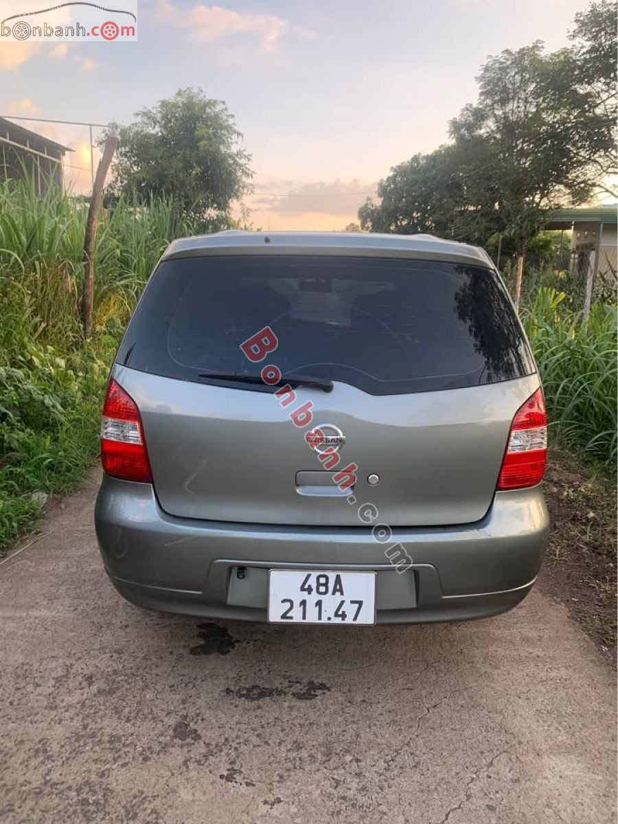 Bán ô tô Nissan Grand livina 1.8 AT - 2010 - xe cũ
