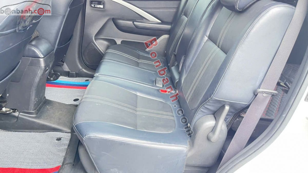 Bán ô tô Mitsubishi Xpander Cross 1.5 AT - 2022 - xe cũ