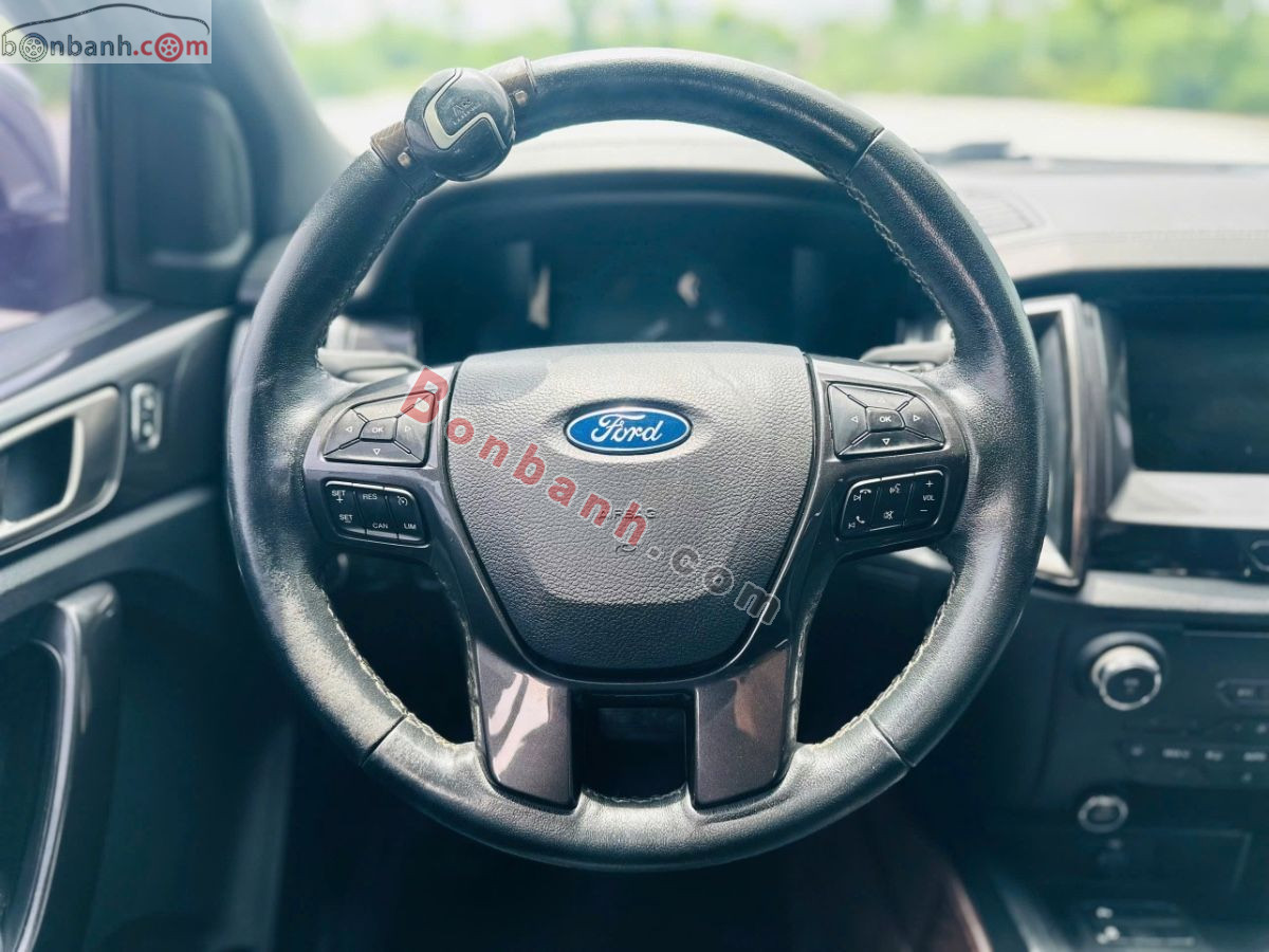 Bán ô tô Ford Everest Titanium 2.0L 4x2 AT - 2019 - xe cũ