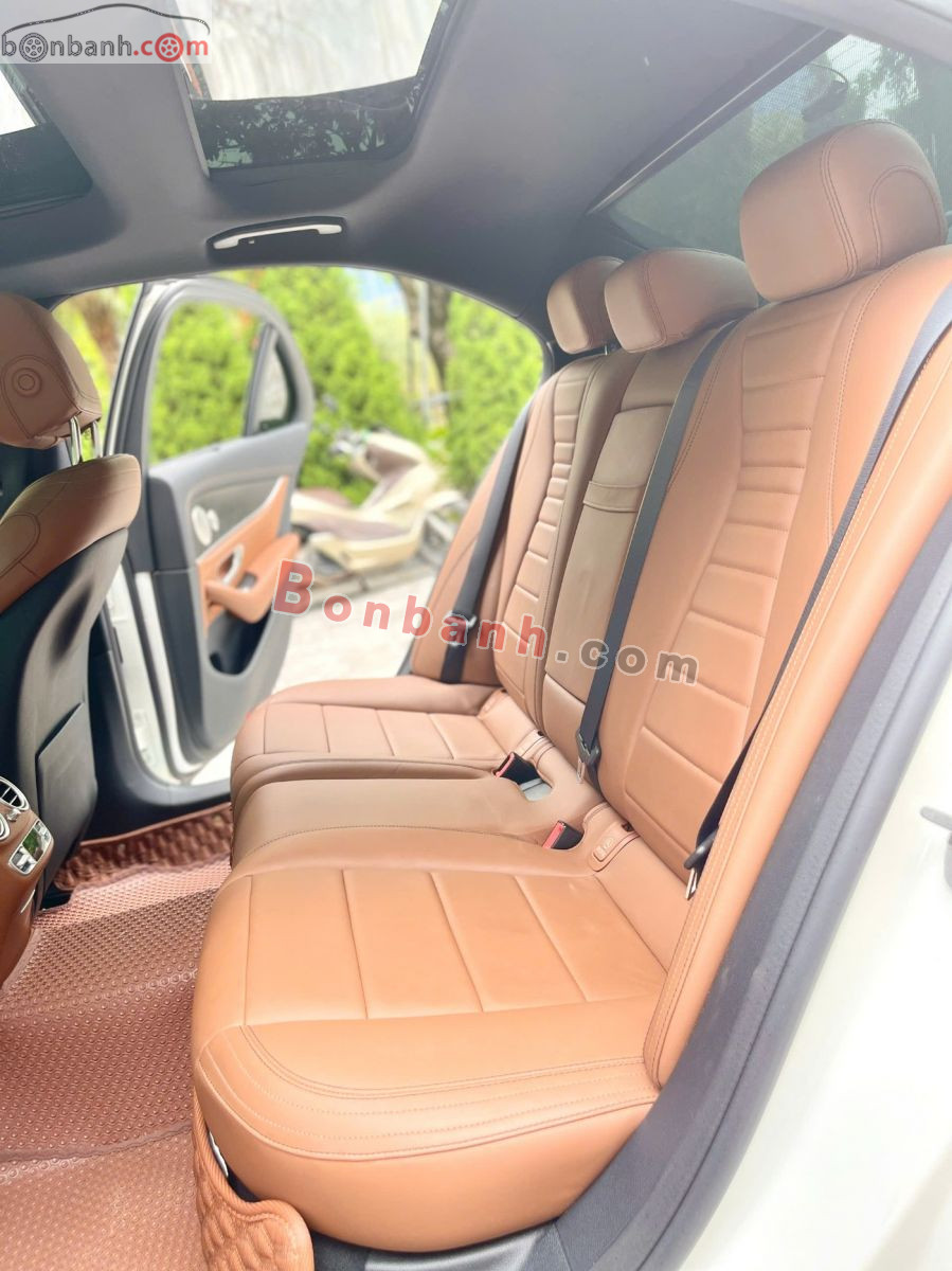 Bán ô tô Mercedes Benz E class E300 AMG - 2021 - xe cũ