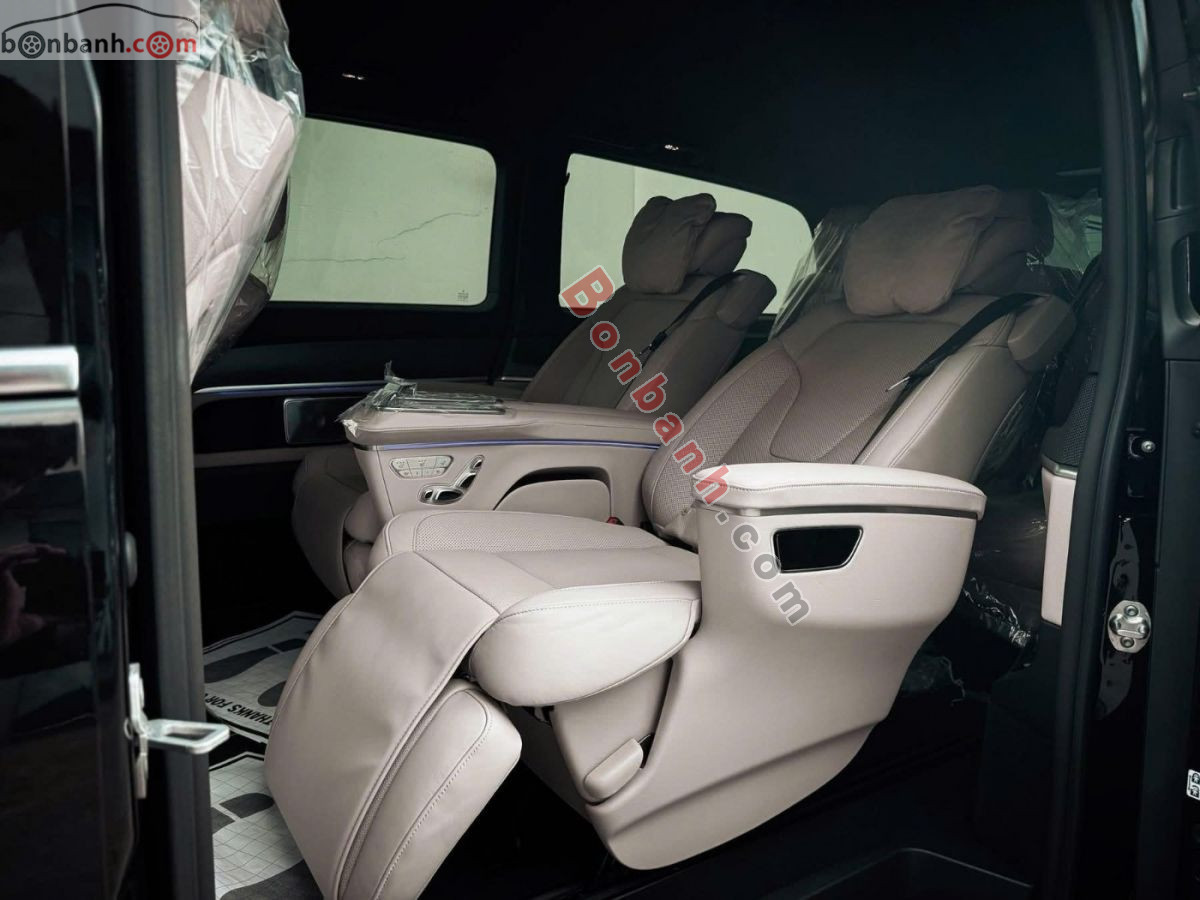 Bán ô tô Mercedes Benz V class V300 AMG - 2026 - xe mới