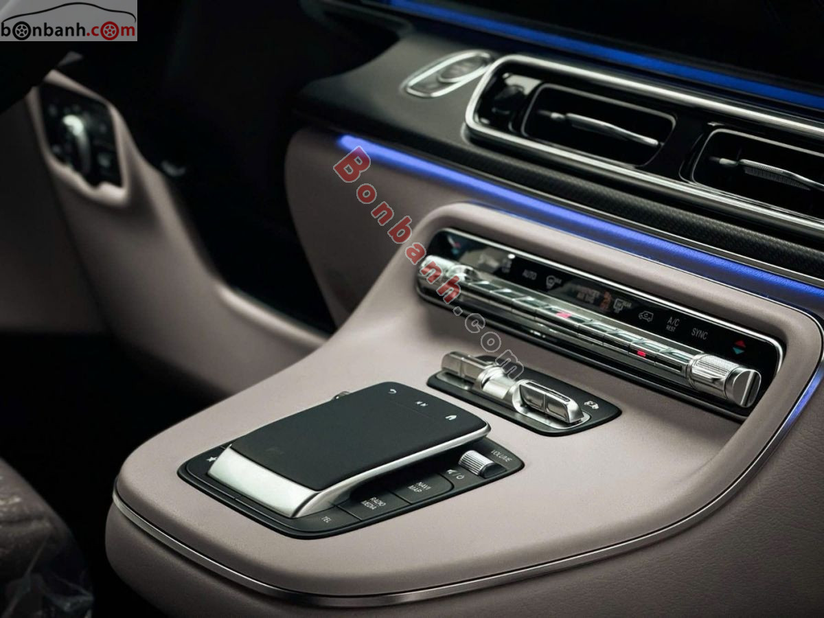 Bán ô tô Mercedes Benz V class V300 AMG - 2026 - xe mới