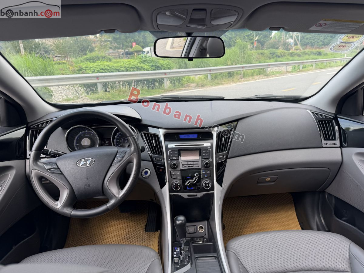 Bán ô tô Hyundai Sonata 2.0 AT - 2011 - xe cũ