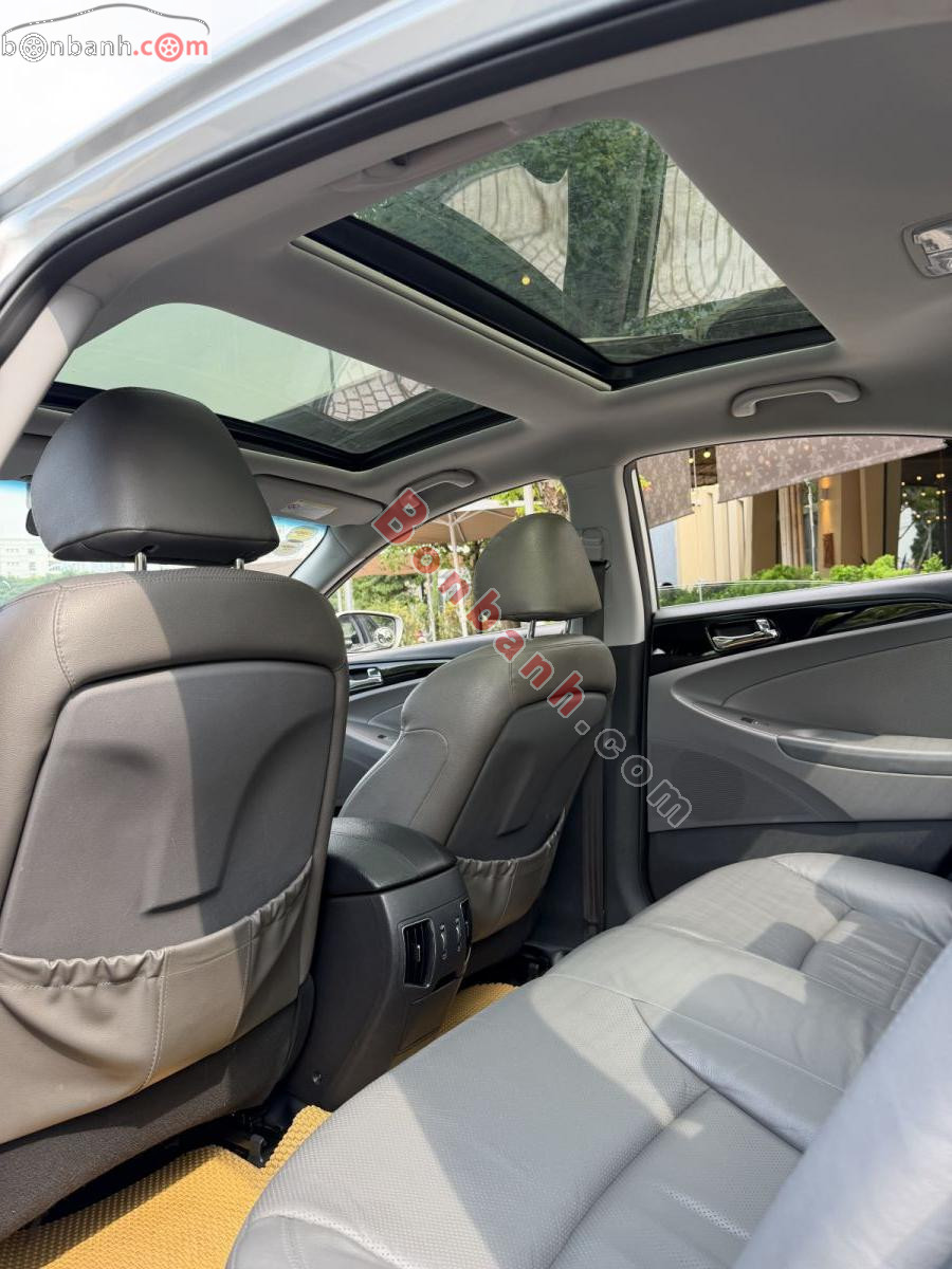 Bán ô tô Hyundai Sonata 2.0 AT - 2011 - xe cũ
