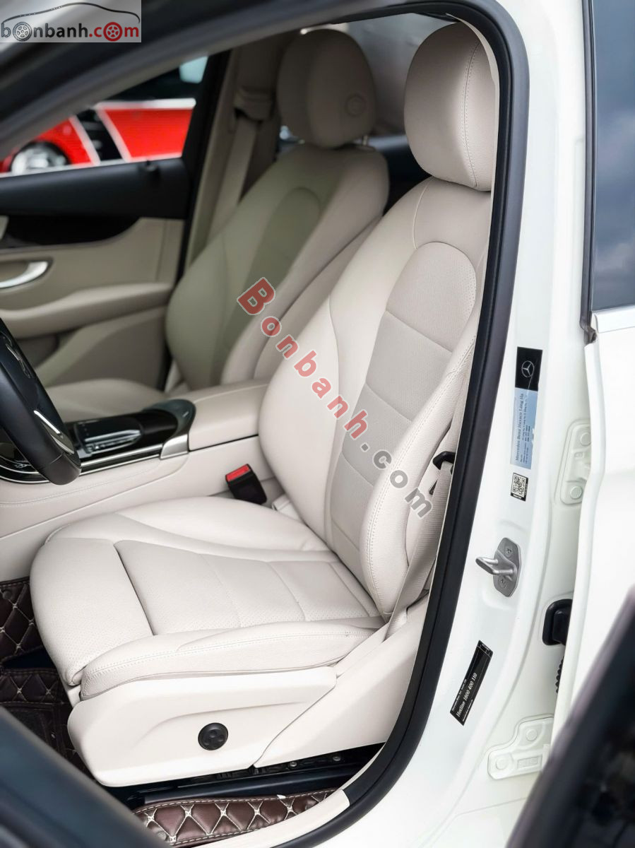 Bán ô tô Mercedes Benz GLC 200 - 2020 - xe cũ