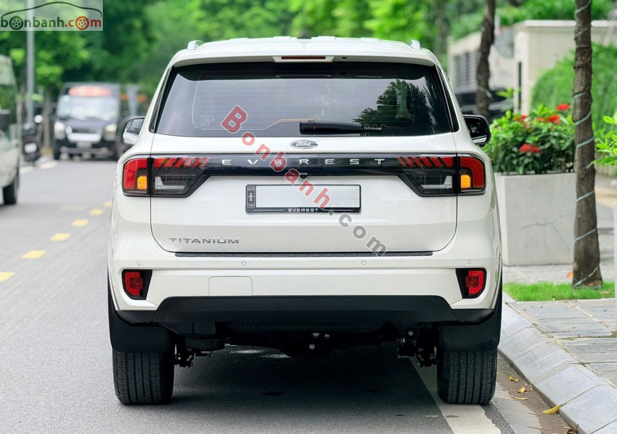 Bán ô tô Ford Everest Titanium 2.0L 4x2 AT - 2023 - xe cũ