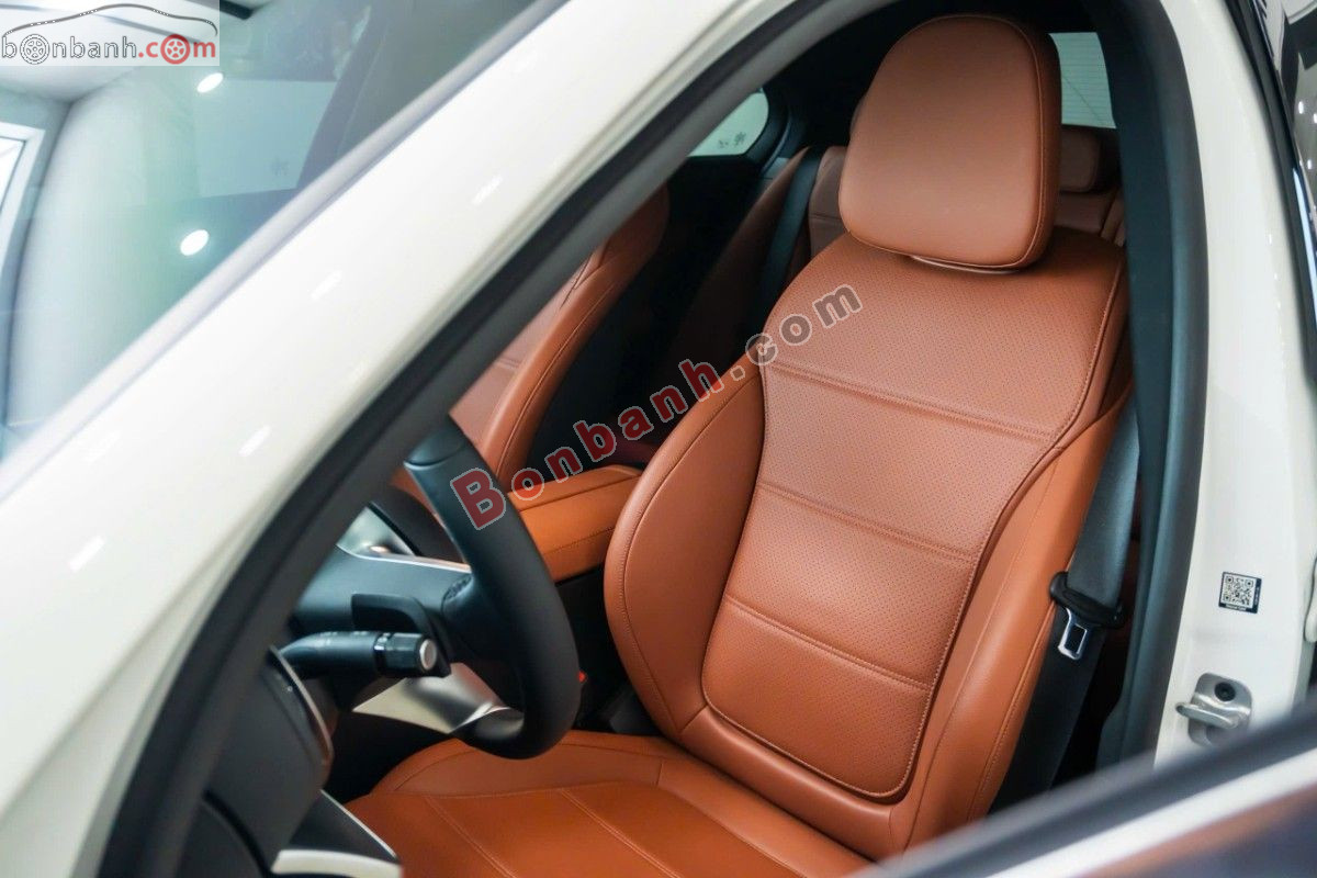 Bán ô tô Mercedes Benz C class C200 Avantgarde - 2025 - xe cũ