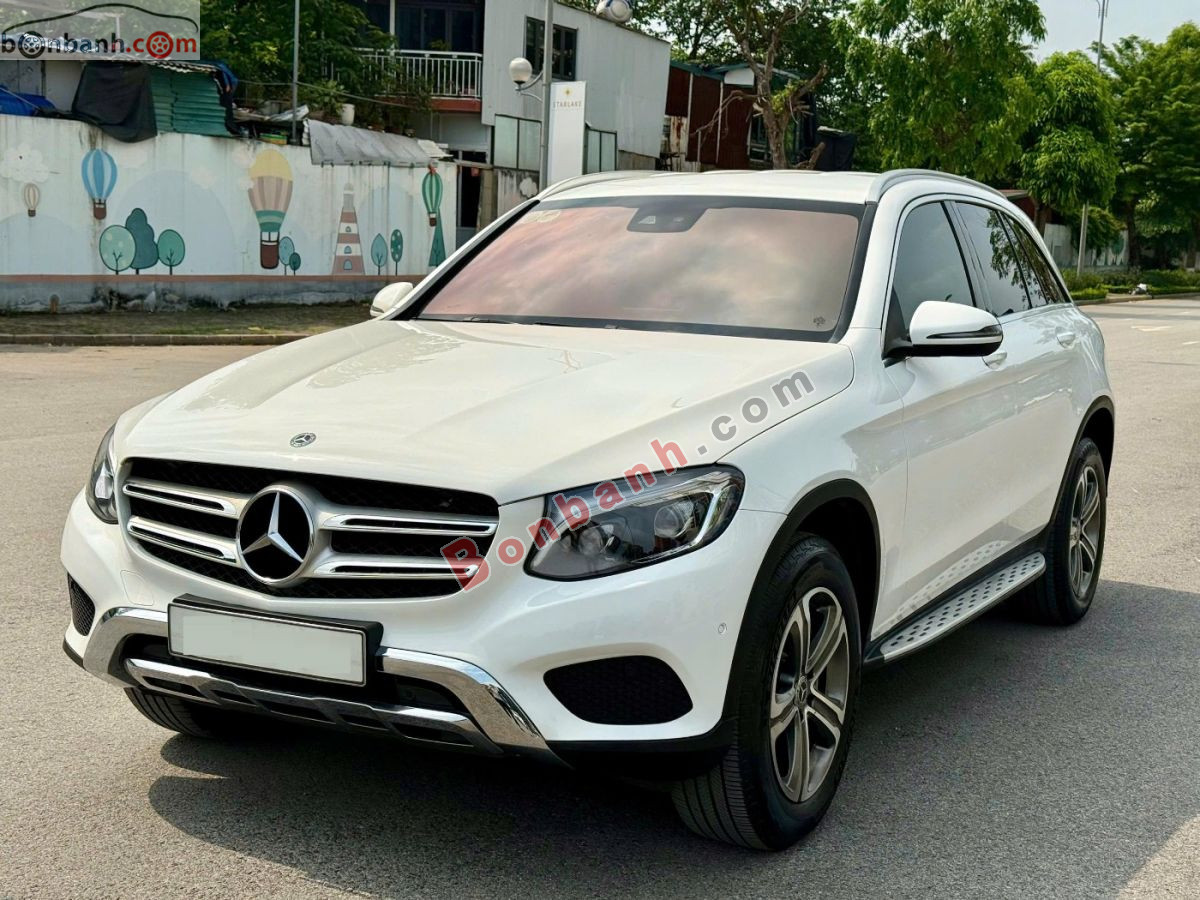 Bán ô tô Mercedes Benz GLC 250 4Matic - 2017 - xe cũ