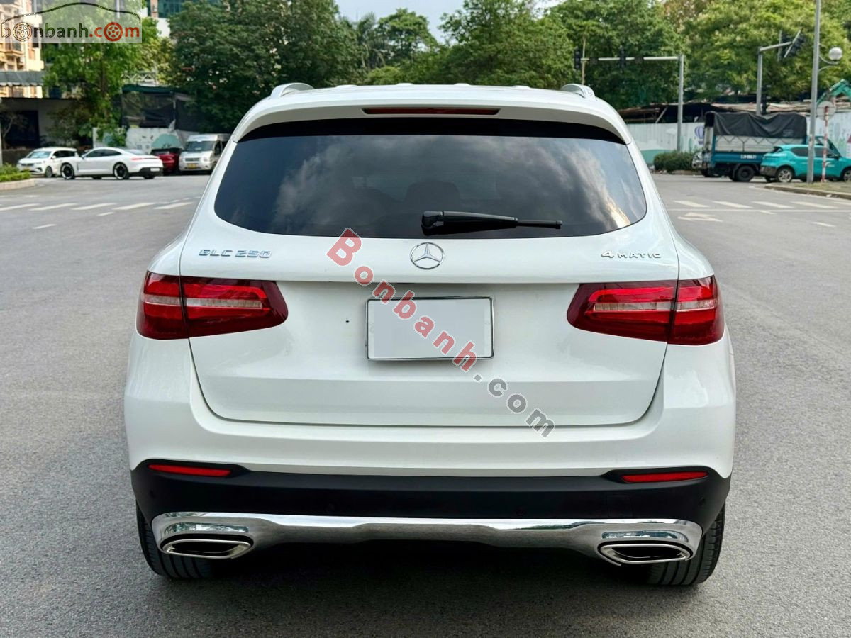 Bán ô tô Mercedes Benz GLC 250 4Matic - 2017 - xe cũ