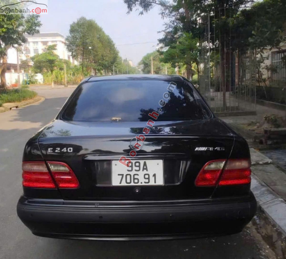 Bán ô tô Mercedes Benz E class E240 AT - 2000 - xe cũ